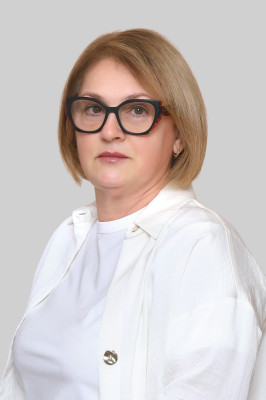 Воспитатель первой квалификационной категории Белоусова Светлана Ивановна Воспитатель первой квалификационной категории Белоусова Светлана Ивановна